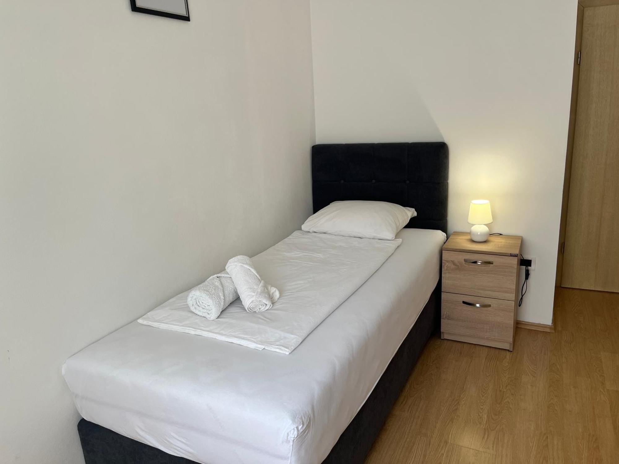 Holiday Home Mihaela Вишнян Экстерьер фото