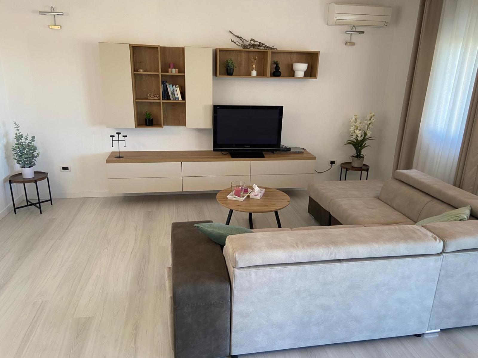 Holiday Home Mihaela Вишнян Экстерьер фото
